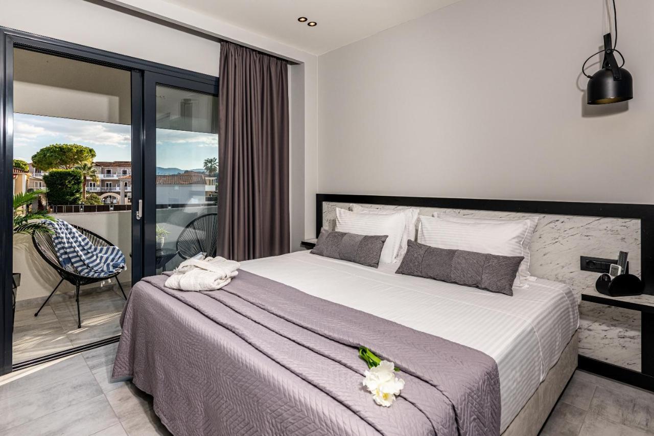 Moon Boutique Hotel Лаганас Екстер'єр фото