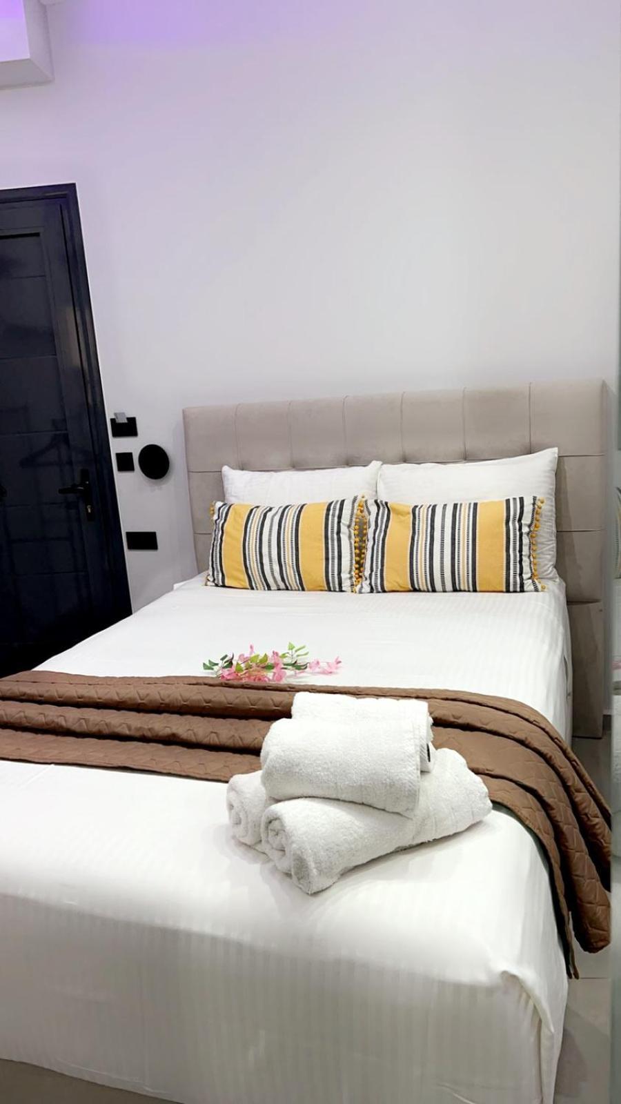 Moon Boutique Hotel Лаганас Екстер'єр фото